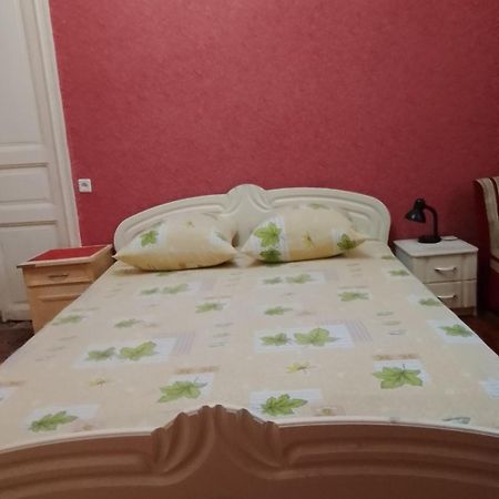 Квартира В Центре. Odessa Zewnętrze zdjęcie